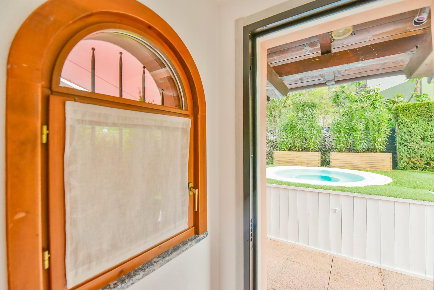 Jane E Jolie Holiday Home Private Swimming Pool ヴァルブローナ エクステリア 写真