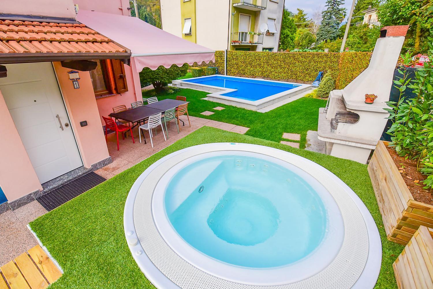 Jane E Jolie Holiday Home Private Swimming Pool ヴァルブローナ エクステリア 写真